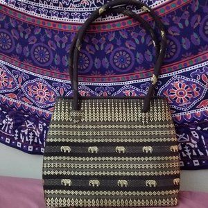 NWOT Bohemian Elephant Zipper Bag
